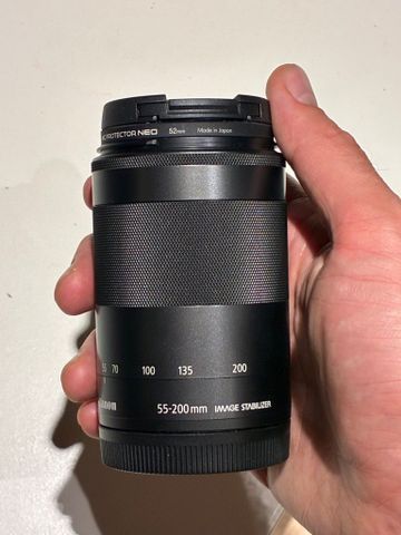 עדשת טלפוטו EF-M 55-200mm