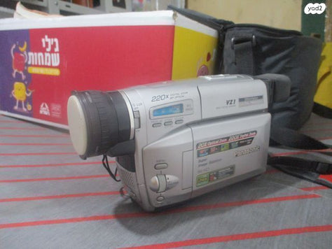 מצלמת Panasonic NV-VZ1