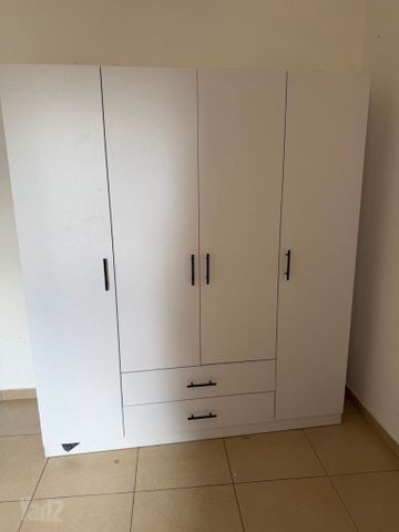 ארון 4 דלתות
