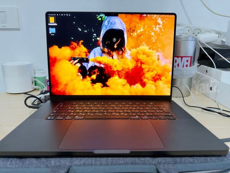 Apple MacBook Pro M5 Max