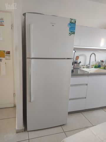 מקרר