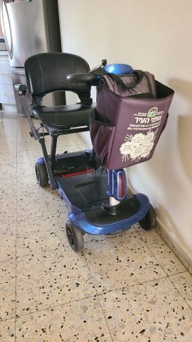 קלנועית SOLAX