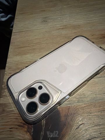 אייפון 16 pro max