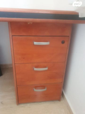 שולחן כתיבה