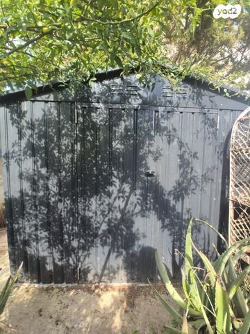 מחסן מתכת  GARDEN TOP