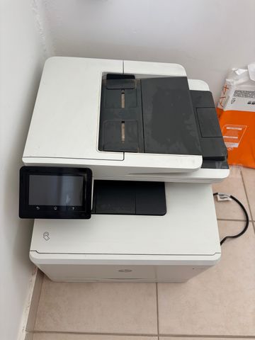 מדפסת HP Colorjet Printer