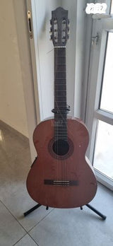 גיטרה קלאסית YAMAHA CX40