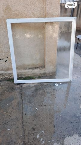 חלונות