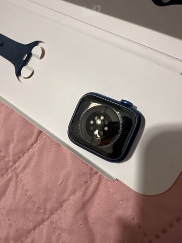 Apple Watch  series 7 (41mm)