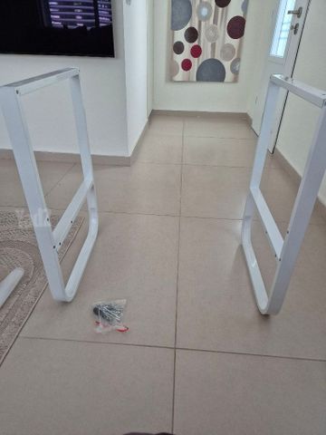 רגלי שולחן
