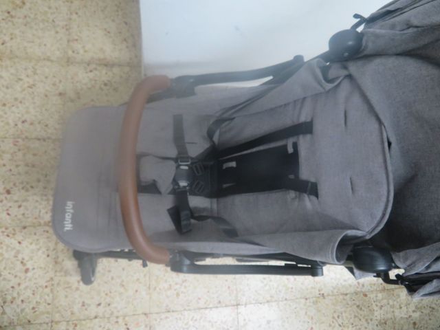 עגלת טיולון