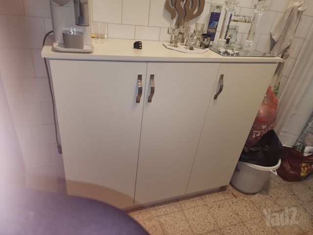 ארון מטבח שירות