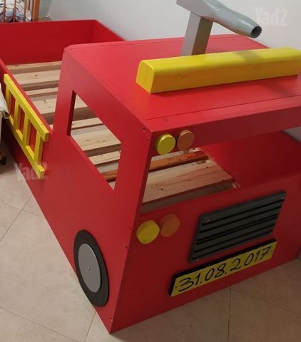מיטת ילדים