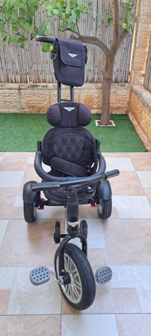 תלת אופן מבית Bentley