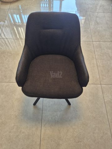 כסאות