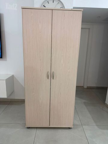 ארון 2 דלתות