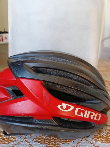 קסדת GIRO