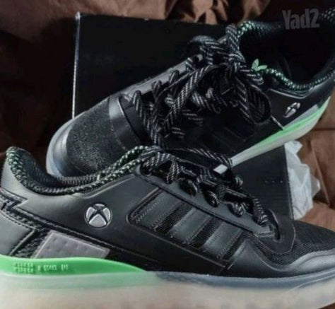 adidas tech shoe