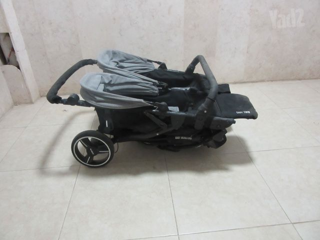 עגלת תאומים