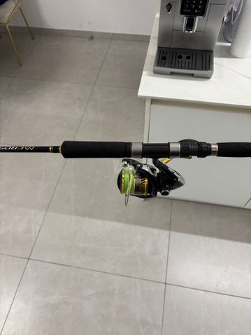 Shimano Sahara 4000 FI