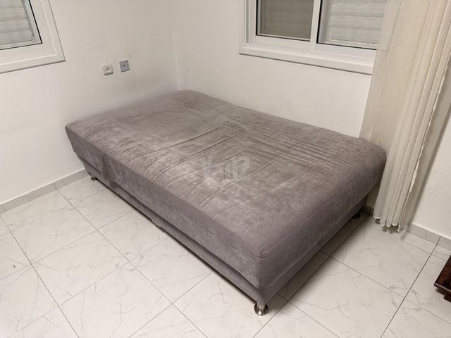 מיטה וחצי + ארגז