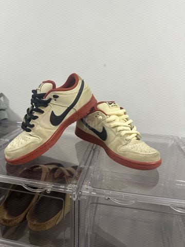 Nike SB Dunk Low