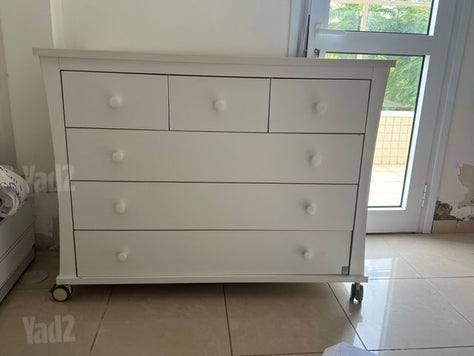 שידת החתלה
