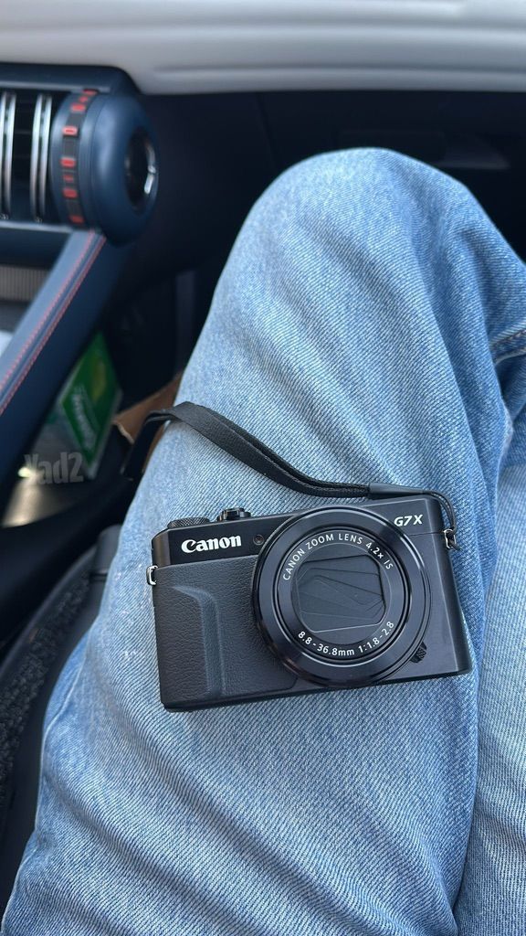 מצלמת Canon G7X