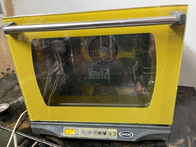תנור unox