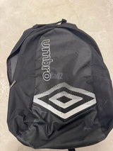 תיק UMBRO