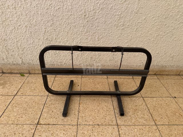 מתקן לנייר מתנה