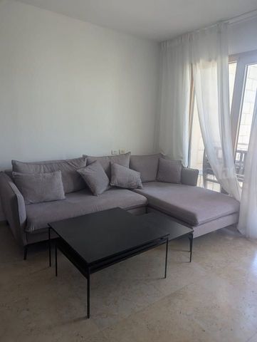 שידת עץ וינטג'