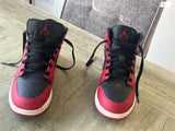 נעלי Nike Air Jordan 1 Mid
