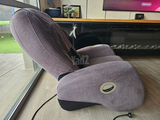 כורסת עיסוי OSIM uJoy
