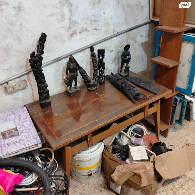 שולחן עתיק 250 ש"ח