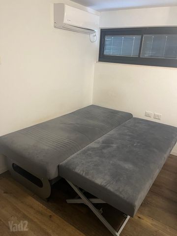 מיטת יחיד ד"ר גב
