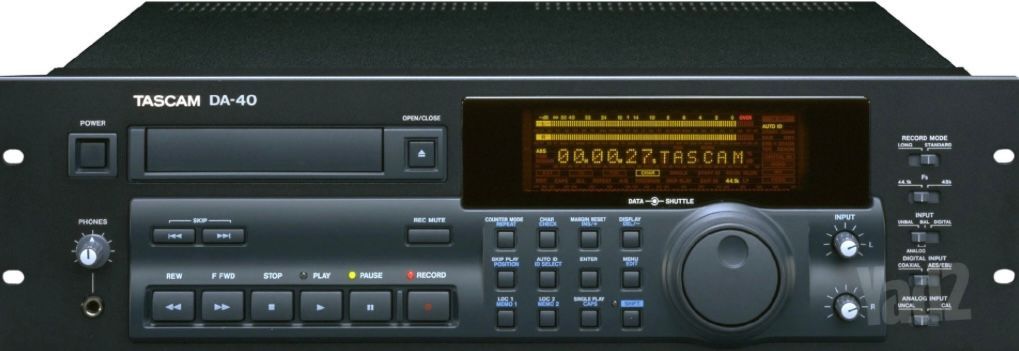 TASCAM DA-40