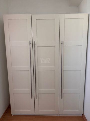 ארון בגדים