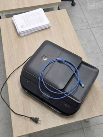 מדפסת מעולה ושמורה של HP