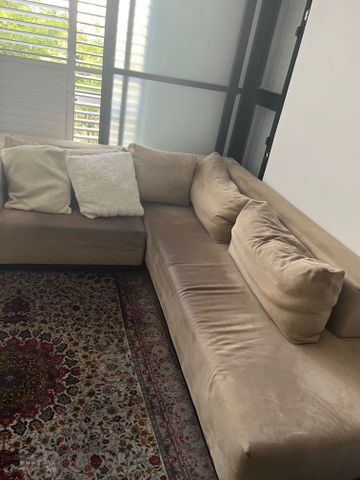 ספה פינתית