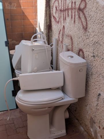 אסלות עם ניאגרה