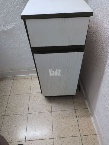שידה קטנה 30₪