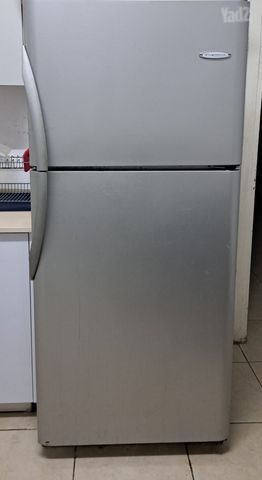 מקרר למכירה