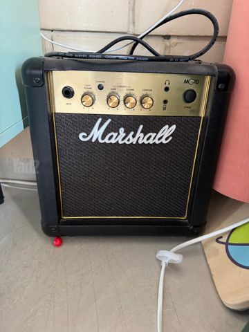 גיטרה חשמלית fender squire