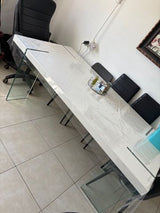 שולחן