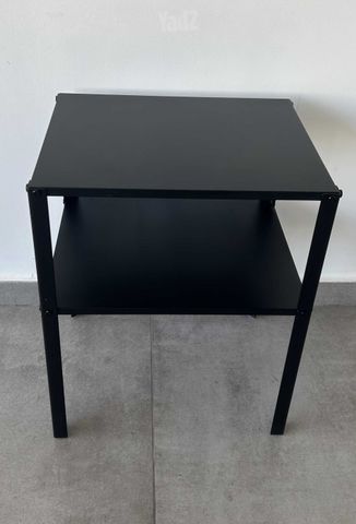 שידת לילה IKEA KNARREVIK