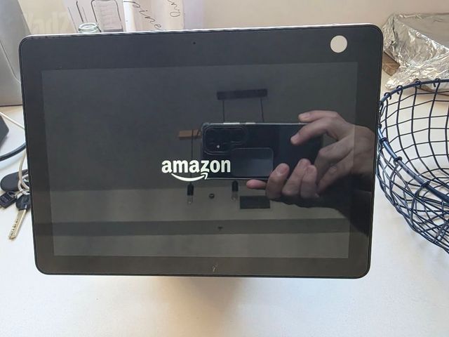 Amazon echo show 10