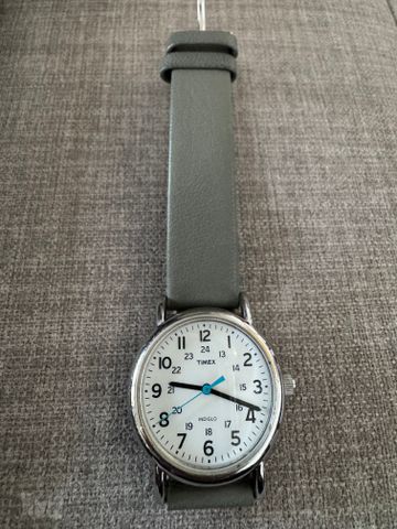 שעון יד שחור CASIO
