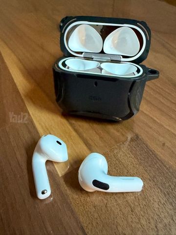 AirPods 4 ANC