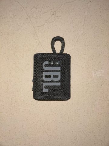 ‏רמקול jbl